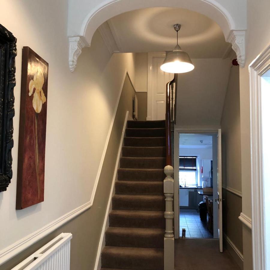 Comfy Big 7 Bedroom Townhouse Harrogate Kültér fotó