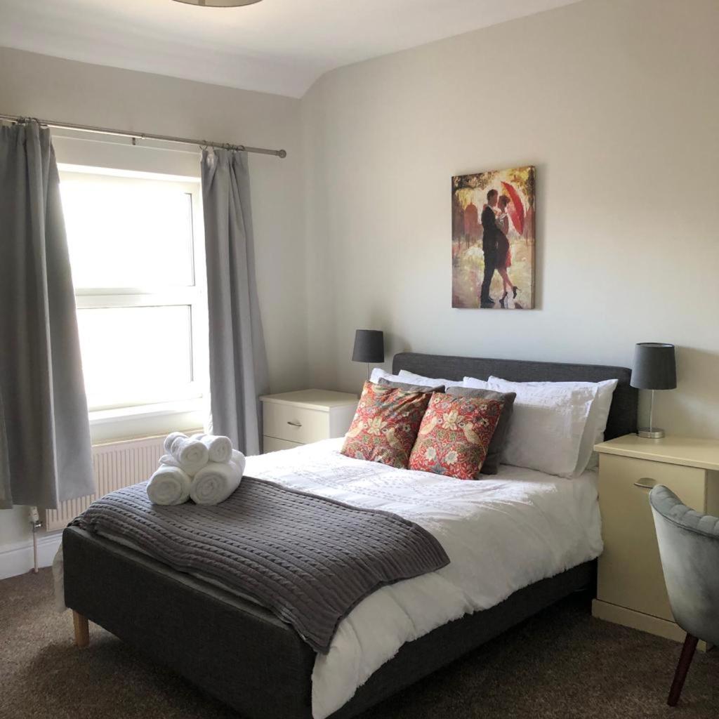 Comfy Big 7 Bedroom Townhouse Harrogate Kültér fotó