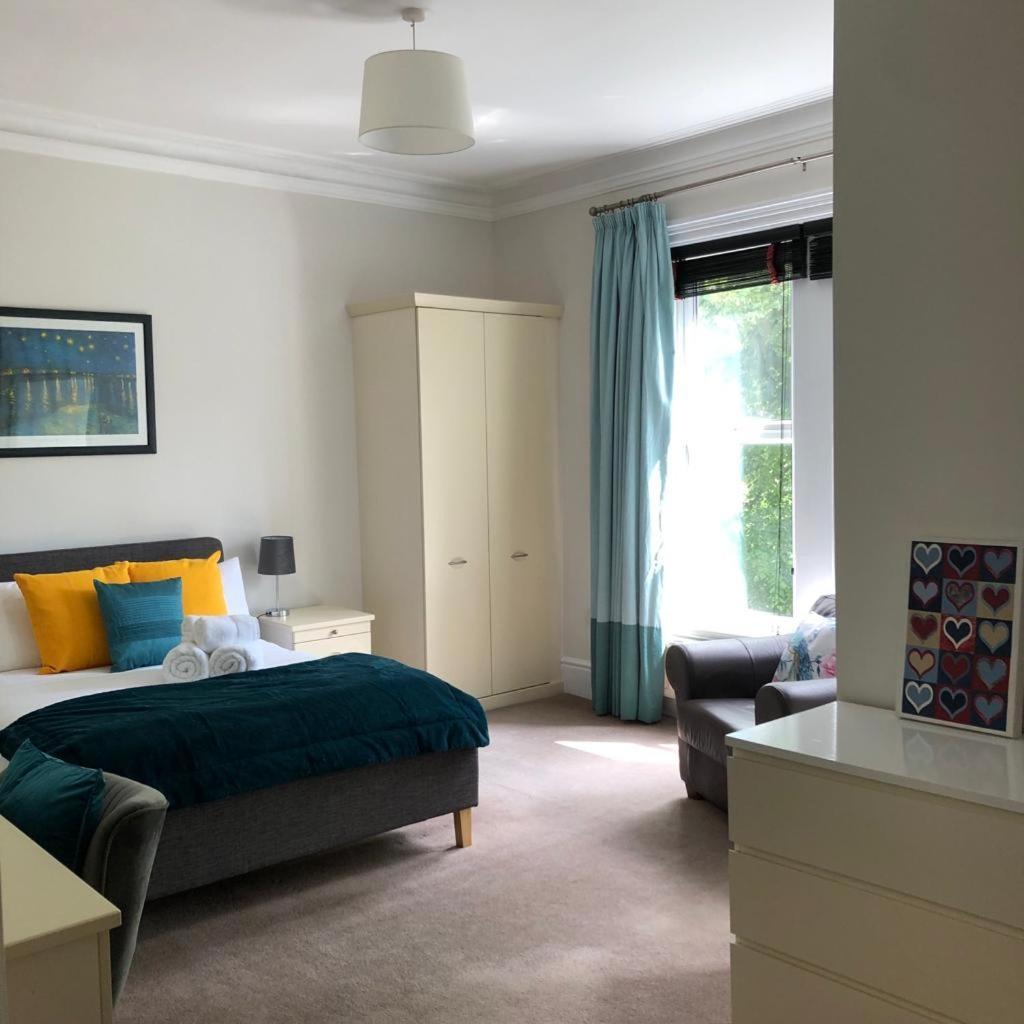 Comfy Big 7 Bedroom Townhouse Harrogate Kültér fotó